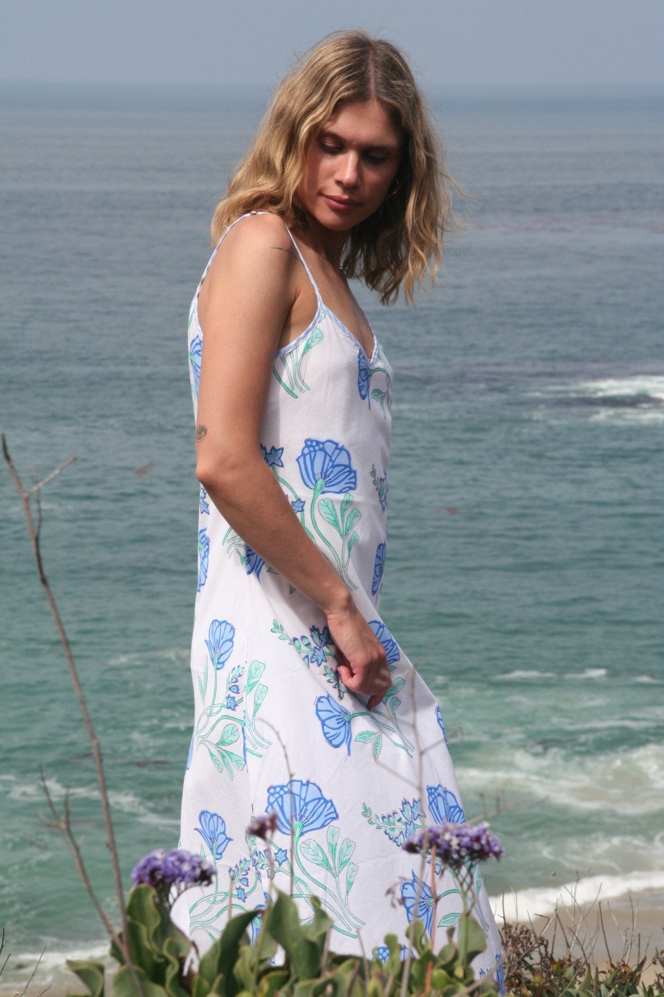 Dana Slip Dress Blue - Joshi