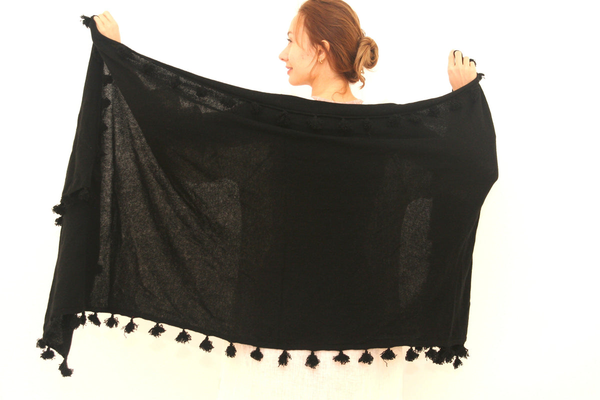 Knitted Cashmere Pom Pom Scarf - Charcoal - Joshi