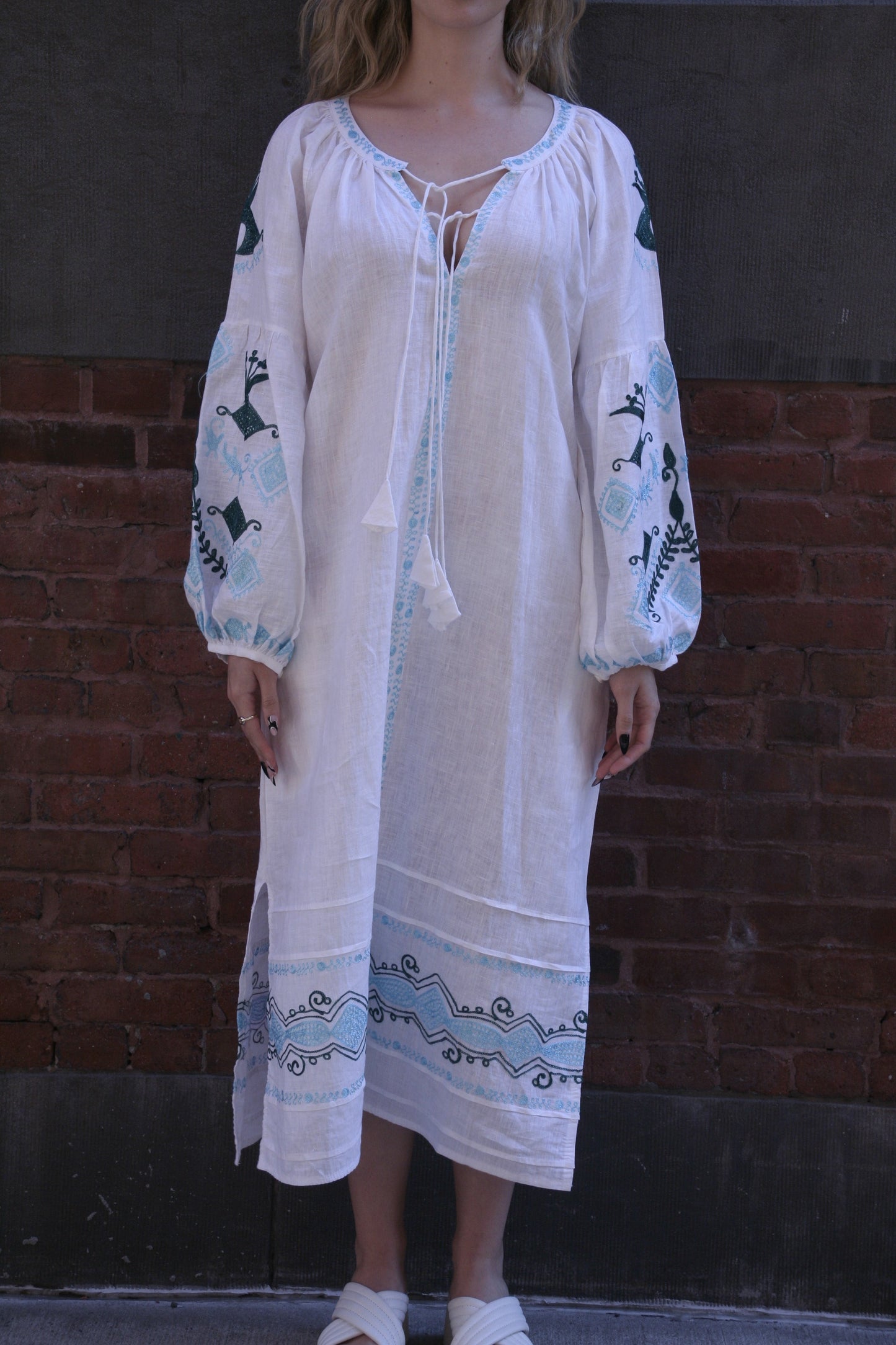 Sasha Linen Dress White Teal Emb - Joshi