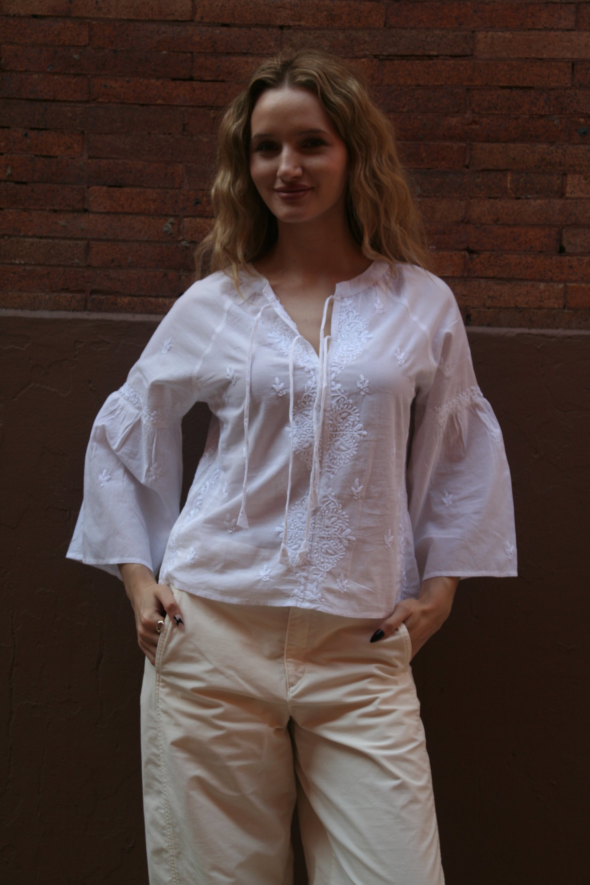 Tie Crop Top White - Joshi